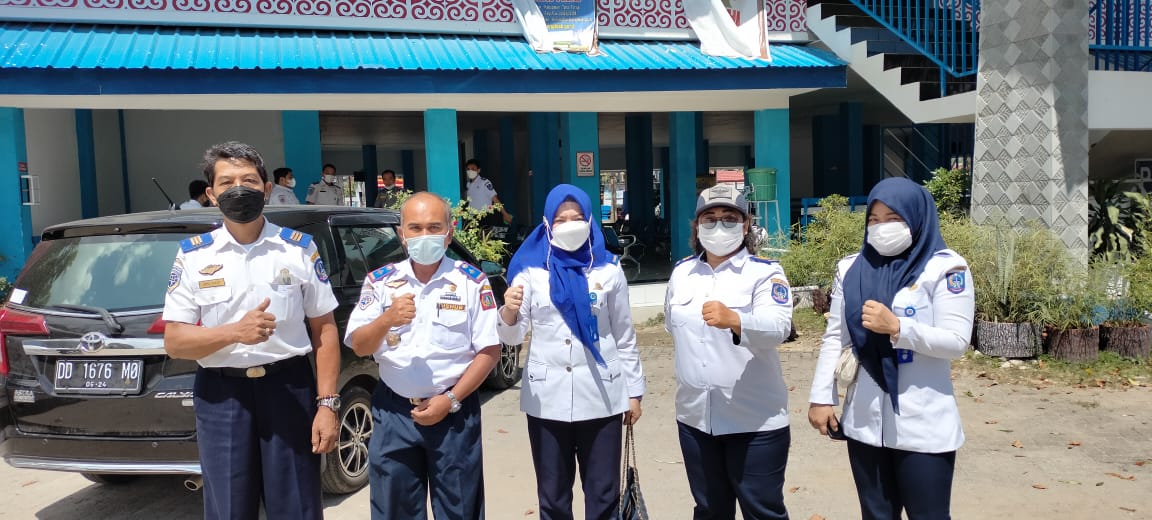 Pastikan Sopir Angkutan Taat Prokes, Dishub Terjunkan Tim ke Terminal