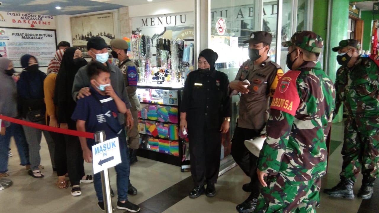Polres Pelabuhan Makassar berikan Imbauan PPKM Level IV