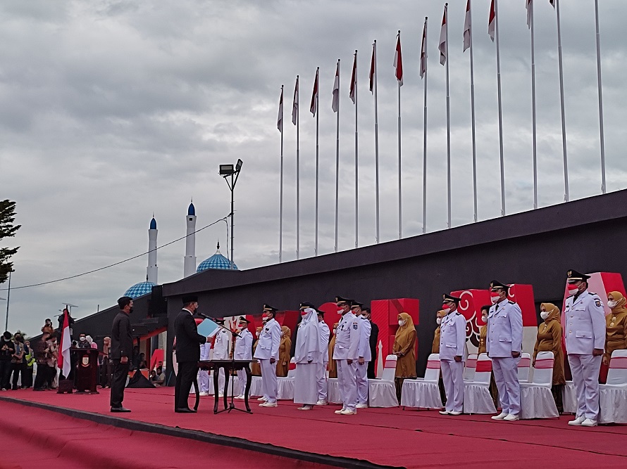 Pertama Berkantor, Camat  Instruksikan Pengendalian Covid-19