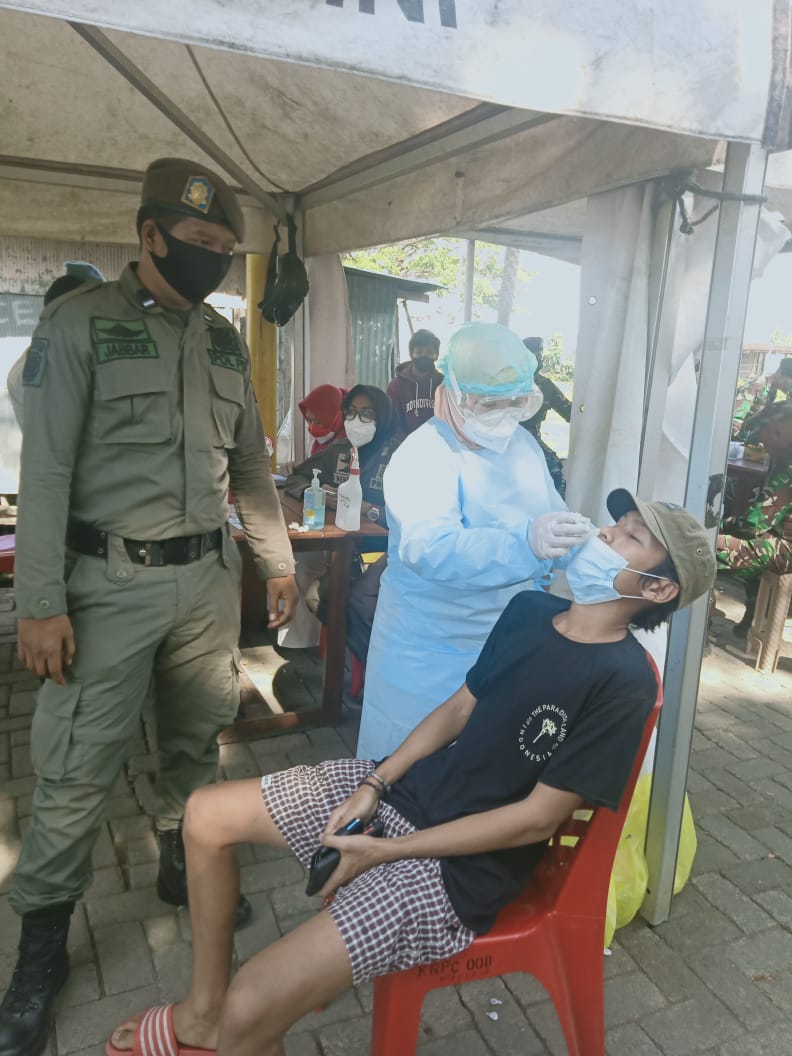 Pemerintah Kota Makassar melakukan swab atau pengecekan penderita covid