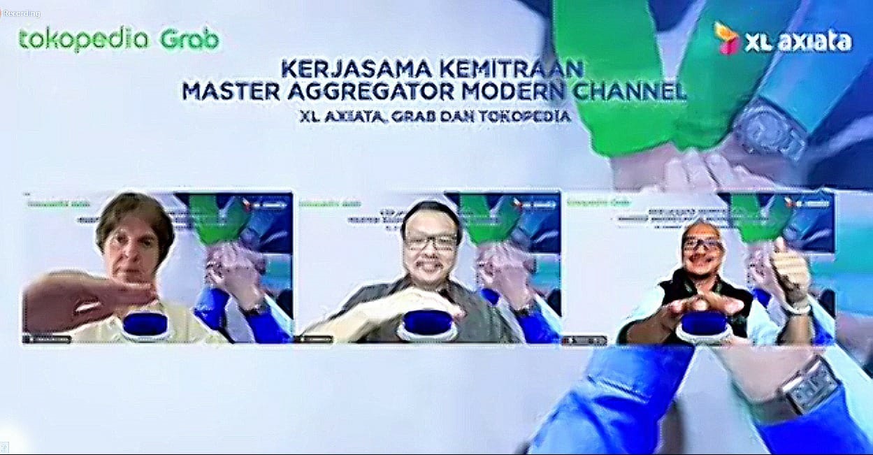 XL Axiata Jalin Kemitraan dengan Grab dan Tokopedia