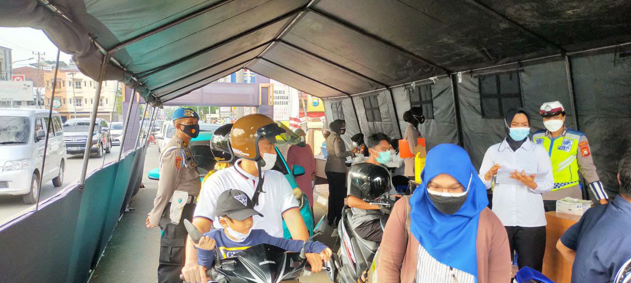 Polres Pelabuhan Makassar terus lakukan Vaksinasi