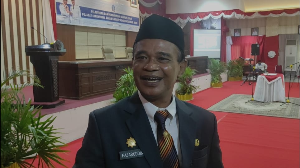 Kepsek Keluhkan Biaya Pengambilan Ijazah