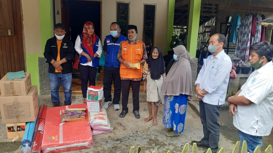 Dinsos-Baznas Bantu Korban Bencana