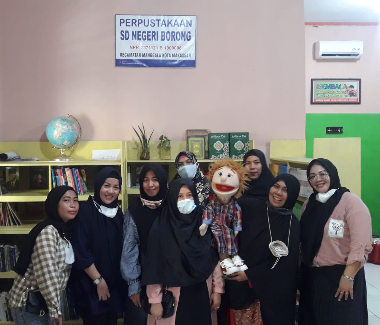 Hari Anak Nasional, Bunda Pustaka SDN Borong Hadirkan Pendongeng Mami Kiko
