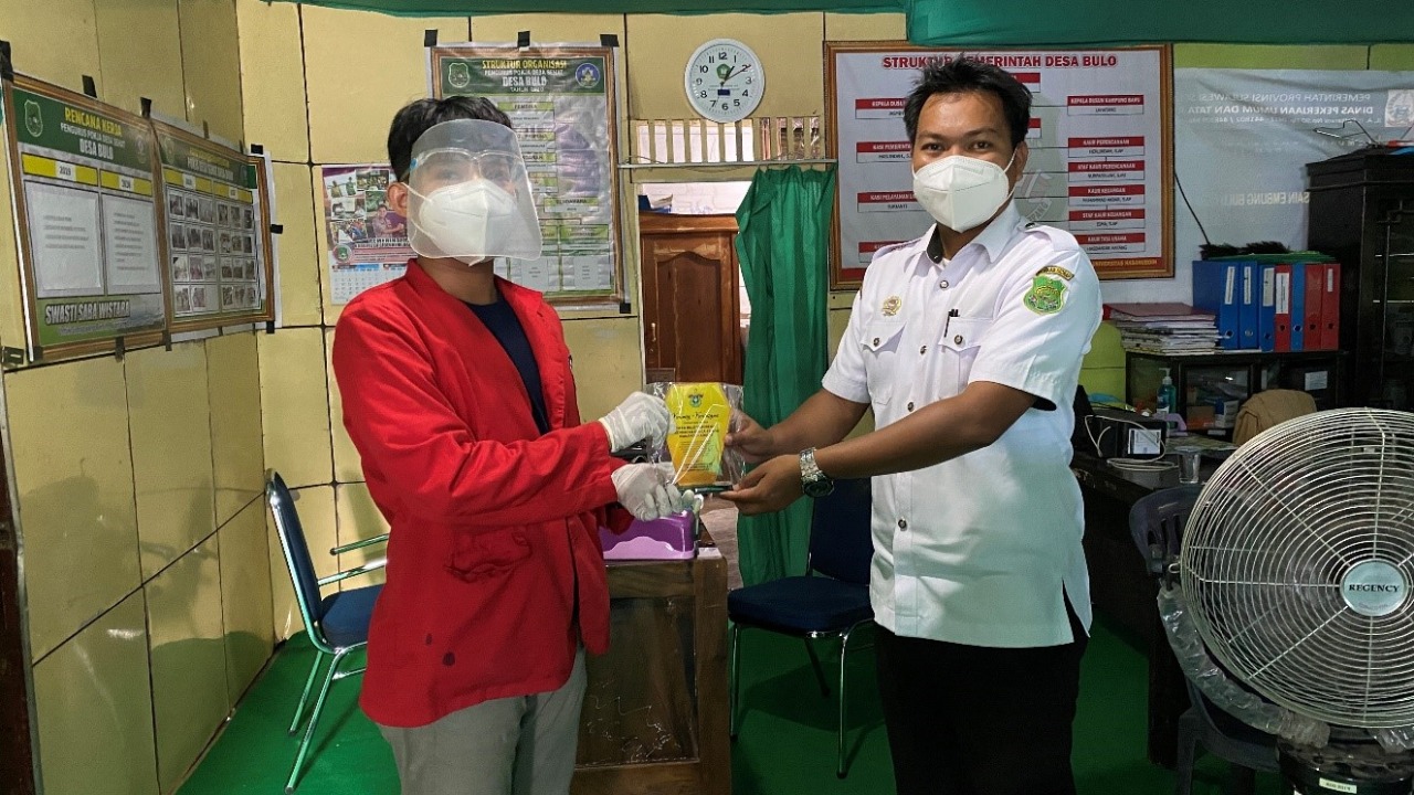Tim PKM Unhas Teliti Arisan Gabah Petani di Sidrap