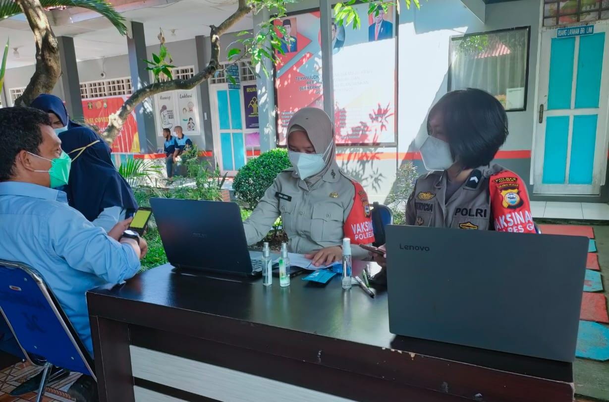 Warga Lapas Bolangi  Ikut Divaksin