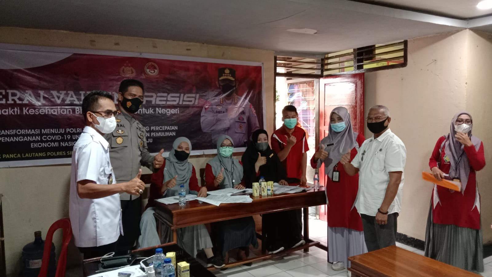 Vaksinasi Gratis Sasar Orang Tua dan Pelajar