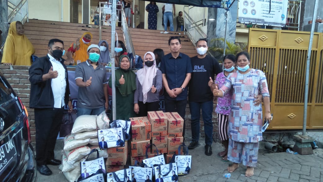 Tim Rezki Bantu Sembako Korban Kebakaran Campagaya