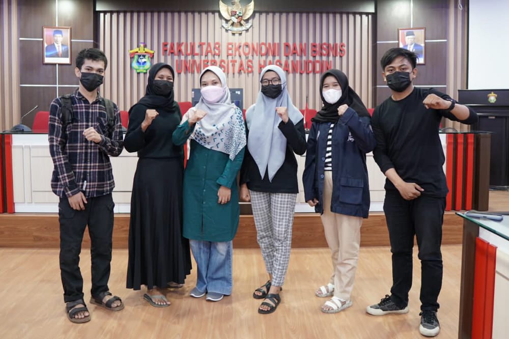 Tim PKM-K Unhas Hasilkan Produk  Monopoly Berbasis Augmented Reality