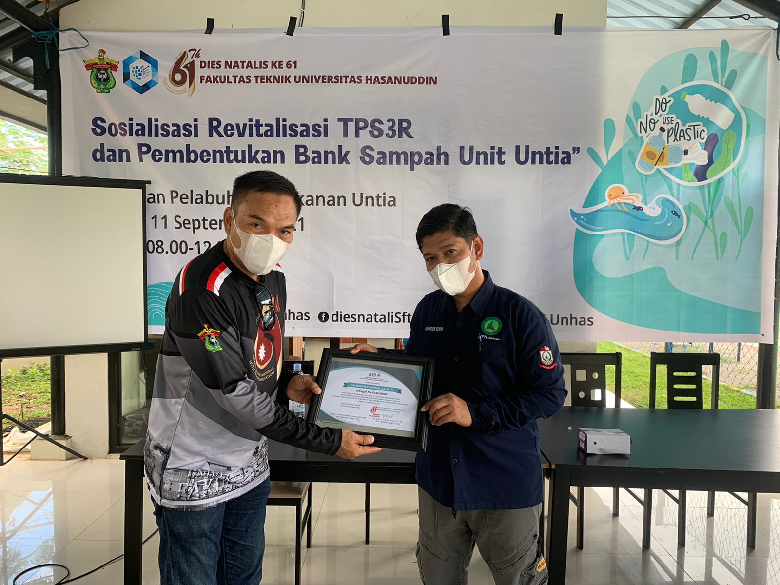 Saharuddin Ridwan Serukan Budidaya Maggot saat Sosialisasi Bank Sampah di Untia