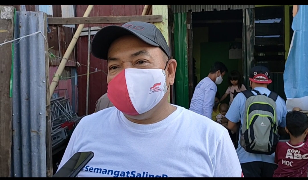 Astra Ajak Masyarakat Gelorakan Gerakan #SemangatSalingBantu. Serahkan Bantuan Sembako kepada Warga Terdampak Covid-19