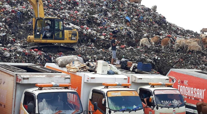 Lahan Warga Mulai Tertutupi Sampah TPA Tamanggapa