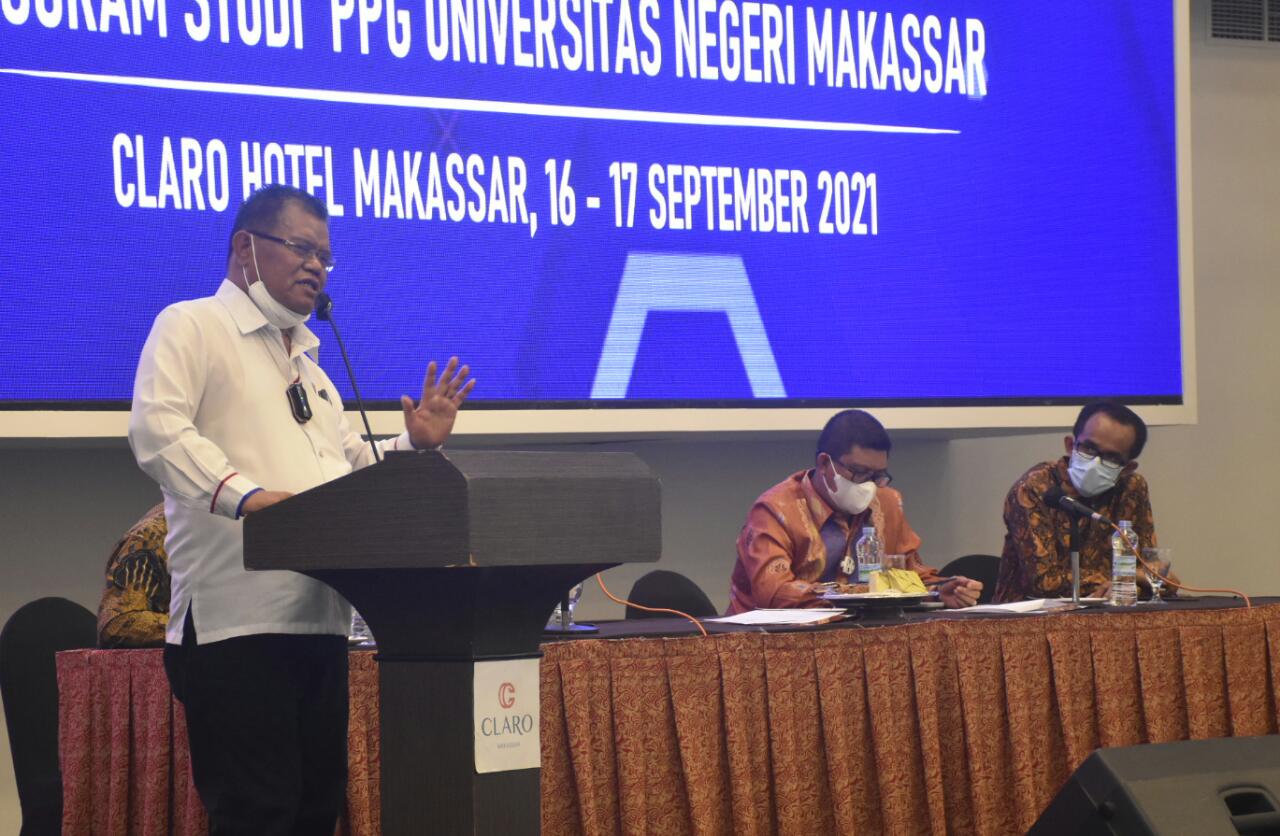 Rektor UNM:  Kawal Pembentukan Guru Profesional