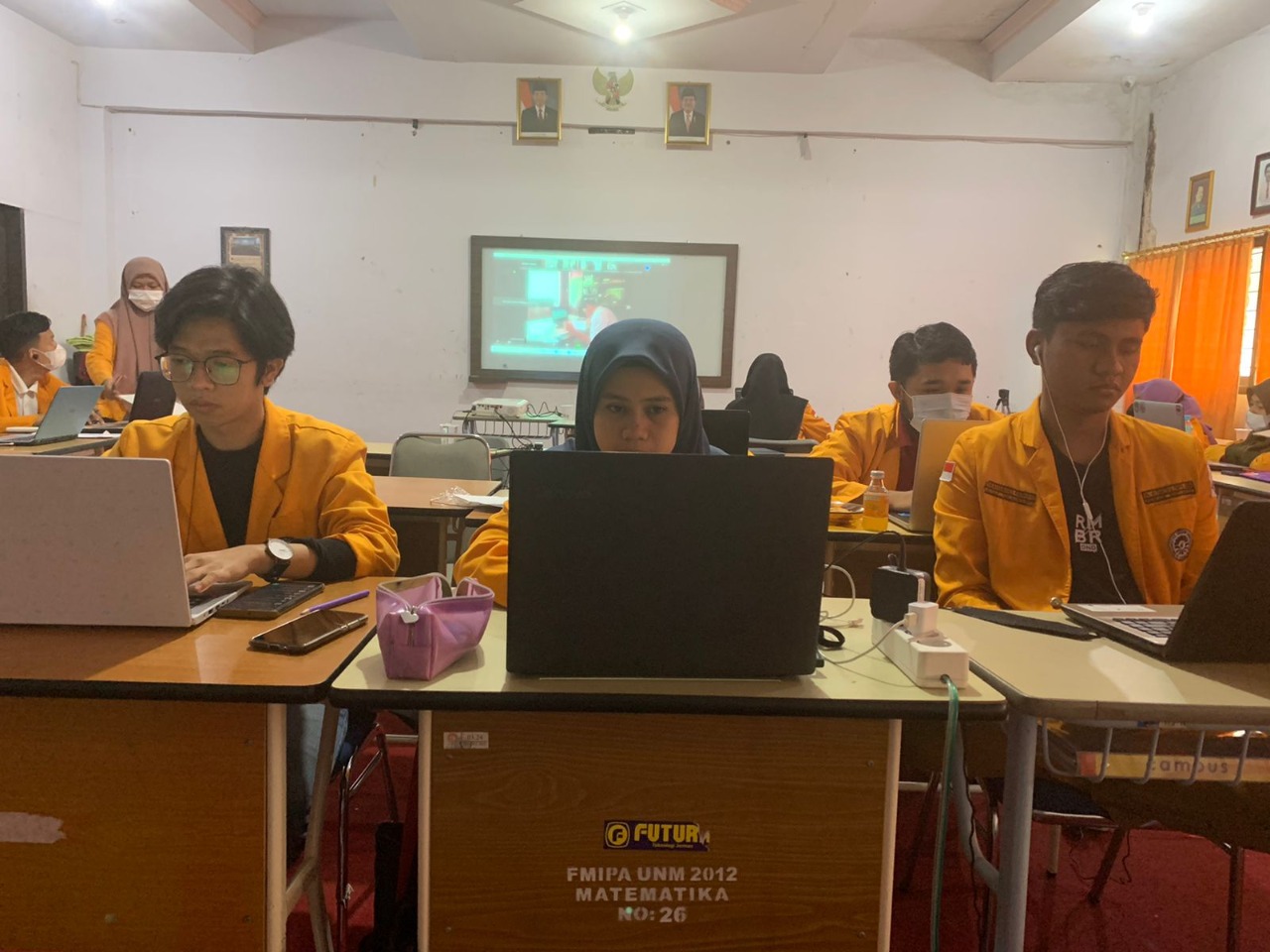 Geometri 2021 FMIPA  UNM Gelar Babak Penyisihan