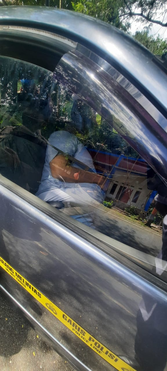 Bawa Mobil Sendirian,  Meninggal di Perjalanan
