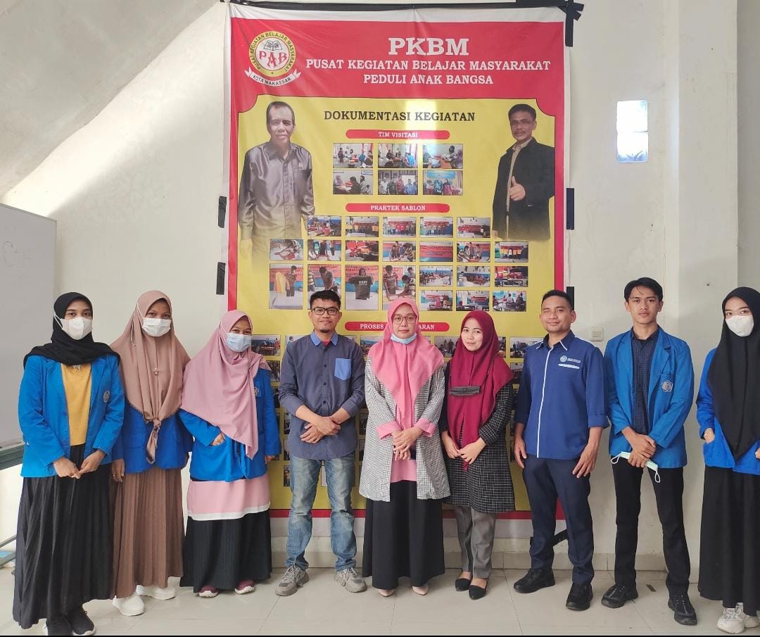 Enam Mahasiswa Manajemen Unismuh Praktik Mengajar di PKBM Peduli Anak Bangsa