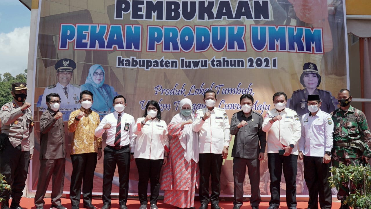 Bupati Luwu Buka Pekan Produk UMKM