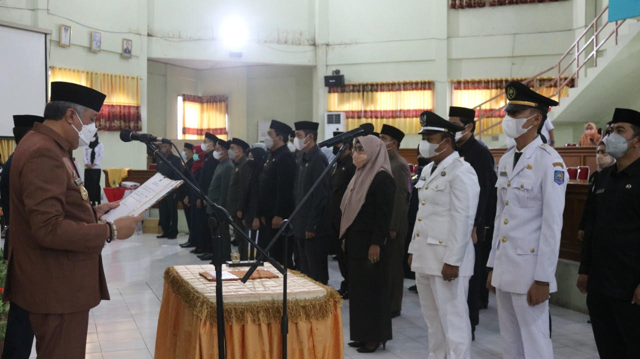 57 Pejabat Eselon Struktural dan Fungsional Dilantik