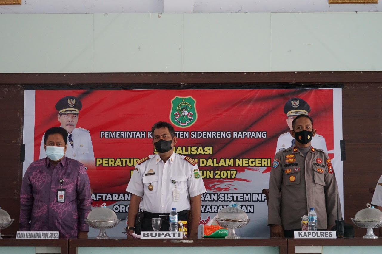 Kesbangpol Sosialisasi Pengelolaan SIOM
