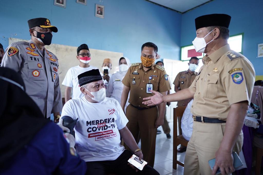 Desember, Gowa Target 70 Persen Masyarakat Tervaksin