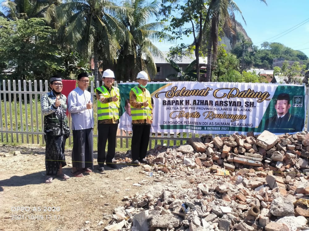 Azhar  Berkunjung ke Ponpes DDI Assalman