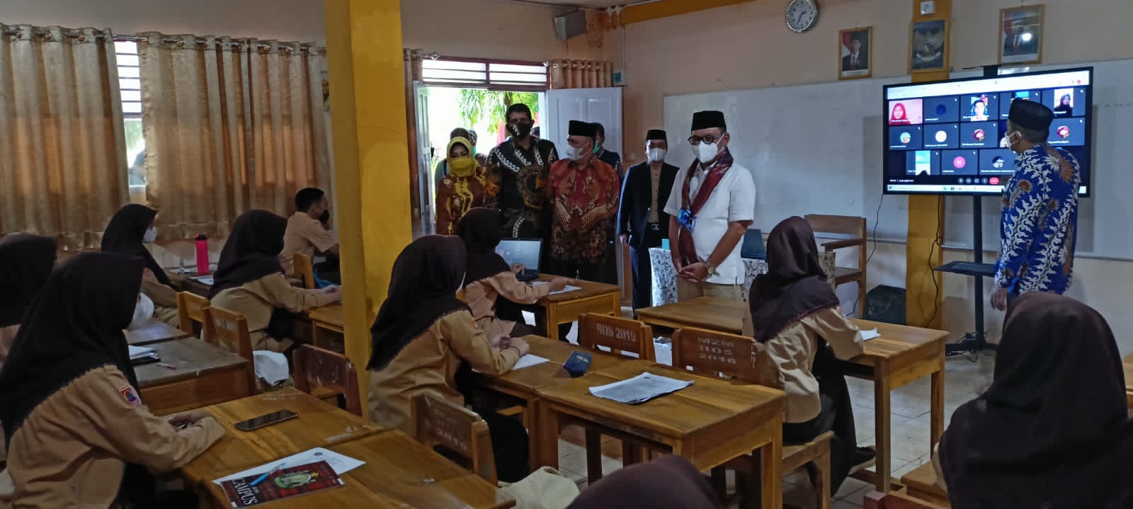Komisi VIII DPR-RI Pantau PTM di MAN 2