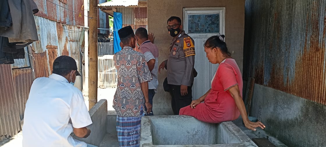 Bhabinkamtibmas Pulau Kodingareng Imbau Warganya Patuhi Prokes