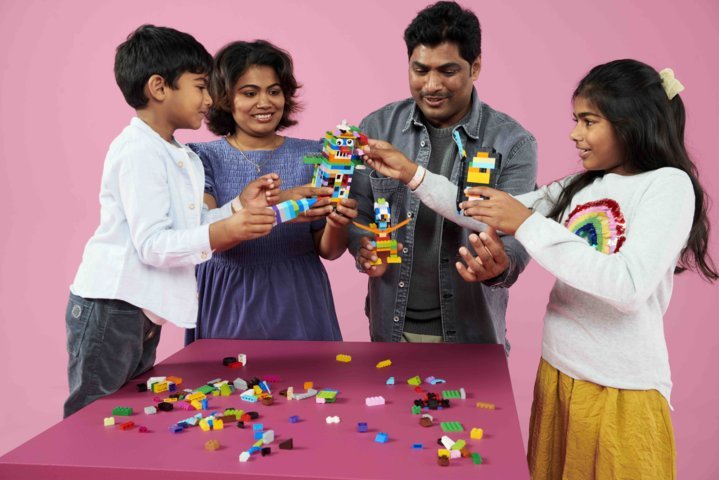 Bebaskan Kreasimu dengan The LEGO Group