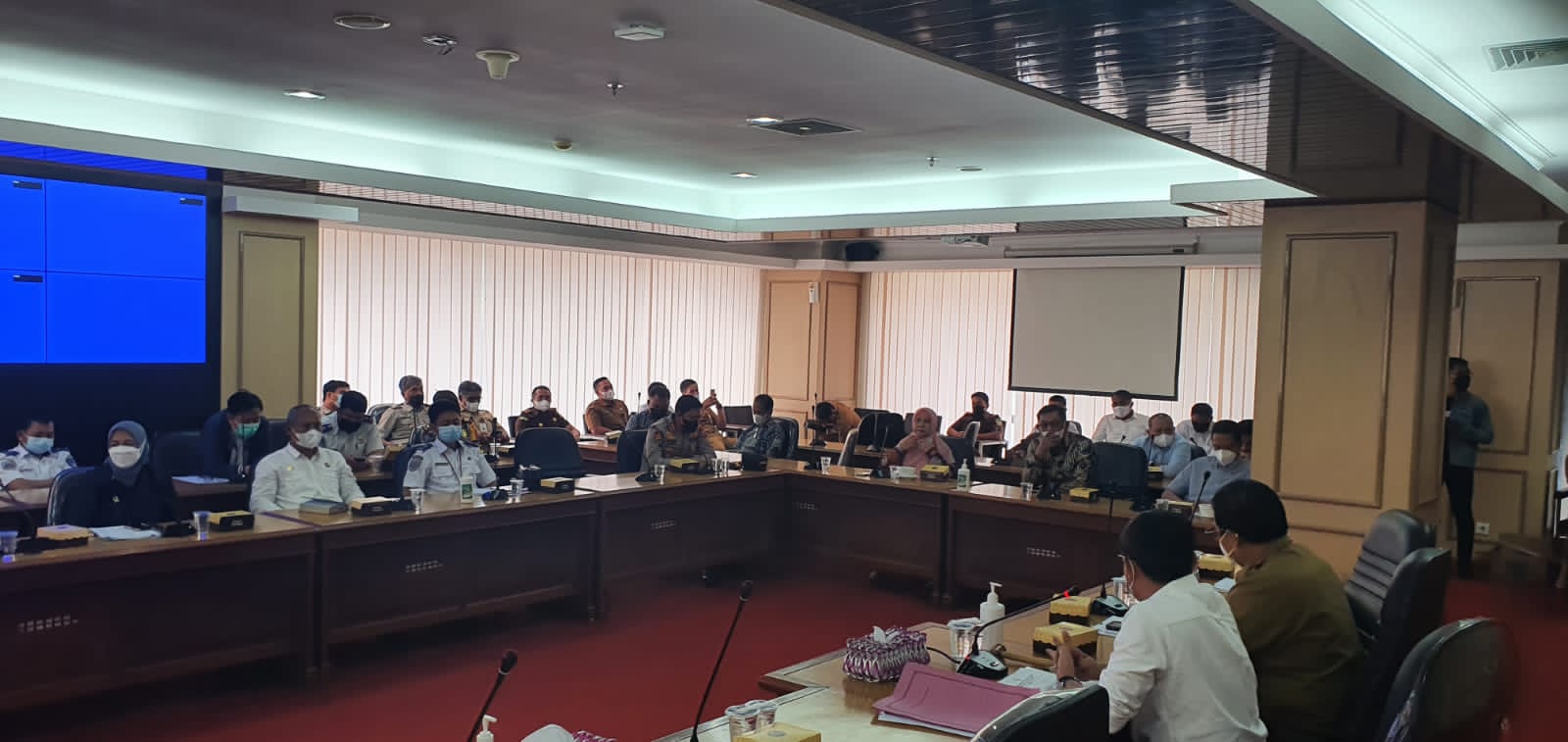 Proyek Kereta Api Masih Terhambat Lahan