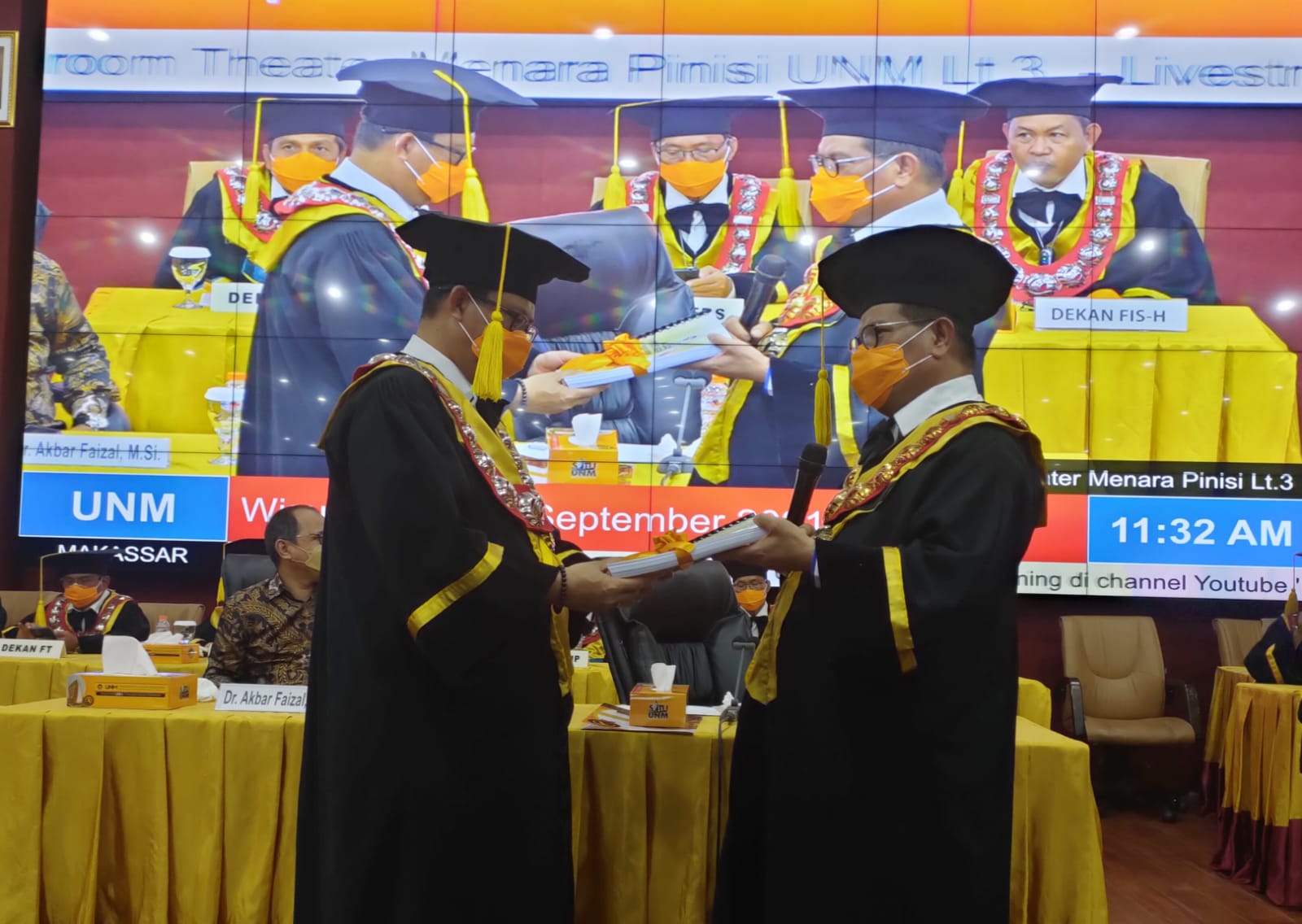 UNM Telorkan 1.000 Wisudawan