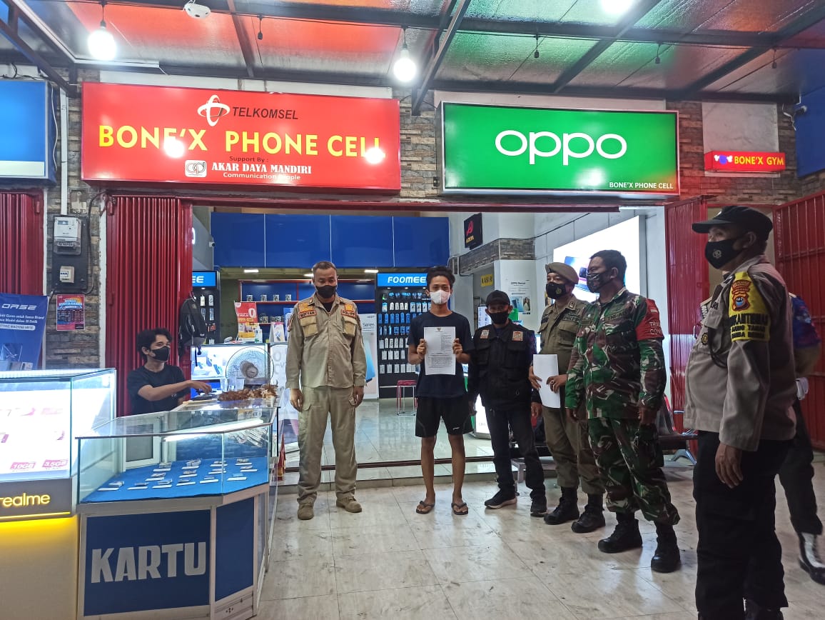 Personel Polres Pelabuhan Makassar dan Intansi  Lakukan Blusukan