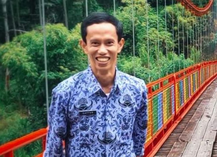 Dua Kali Dorong Ambulance Mogok