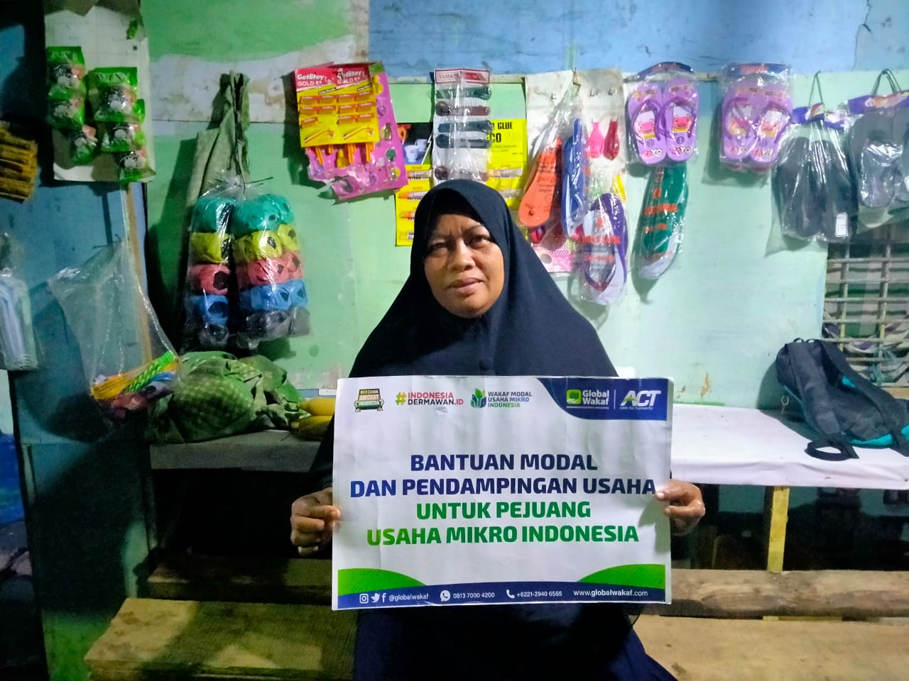 Global Wakaf ACT Bantu Pemilik Warung yang Terdampak Pandemi