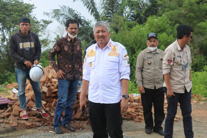 Bupati Pinrang Sidak  Pembangunan Puskesmas Sali-Sali
