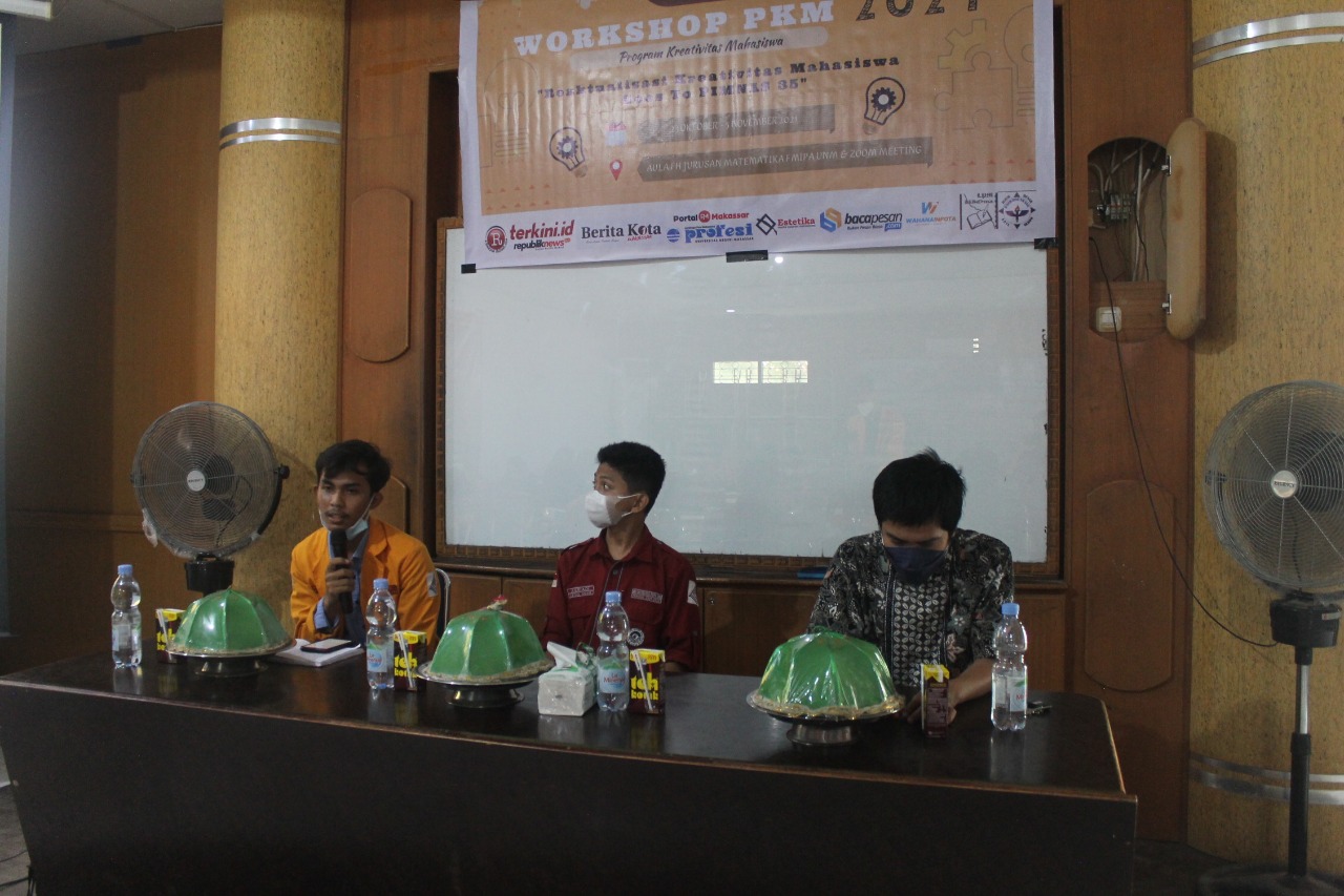 Kembangkan Kreativitas Nalar, HMJ Matematika FMIPA UNM Gelar Workshop PKM