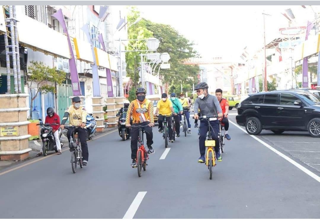 TP Pantau Prokes Pakai Sepeda