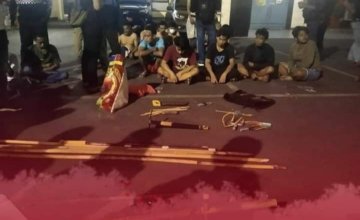 Polisi Amankan Tombak dan Bambu Runcing