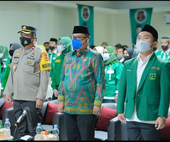 Imam Akomodir Sejumlah Politisi Gabung  PPP