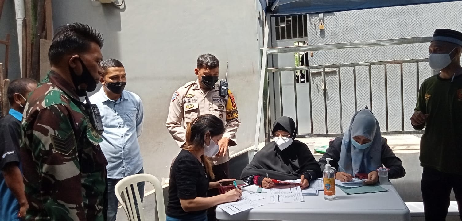 Bhabinkamtibmas dan  Babinsa Kelurahan Butung berikan Imbauan Kamtibmas
