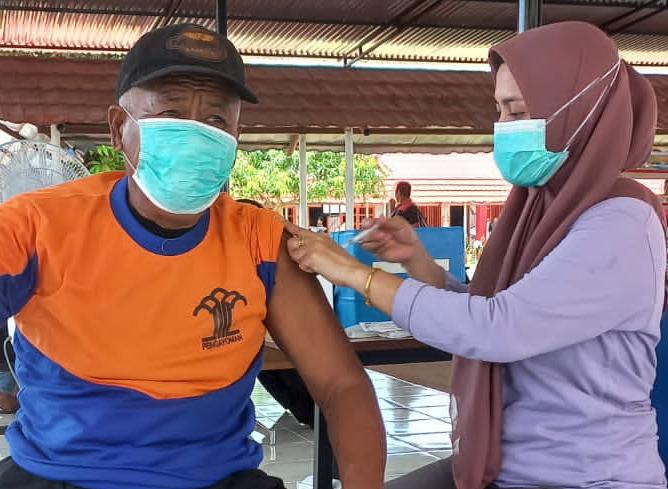Bupati Kejar Target 50 Persen Vaksinasi