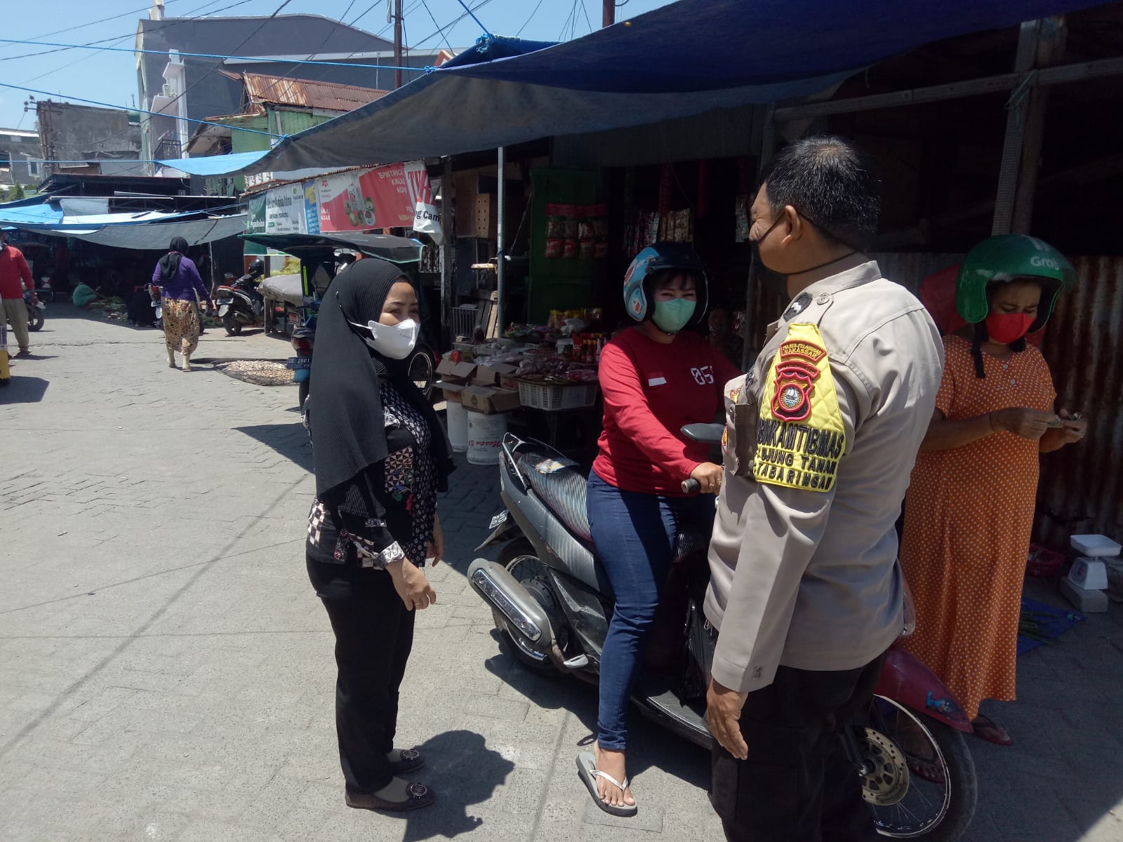 Bhabinkamtibmas Tabaringan Rutin Sambangi Warga