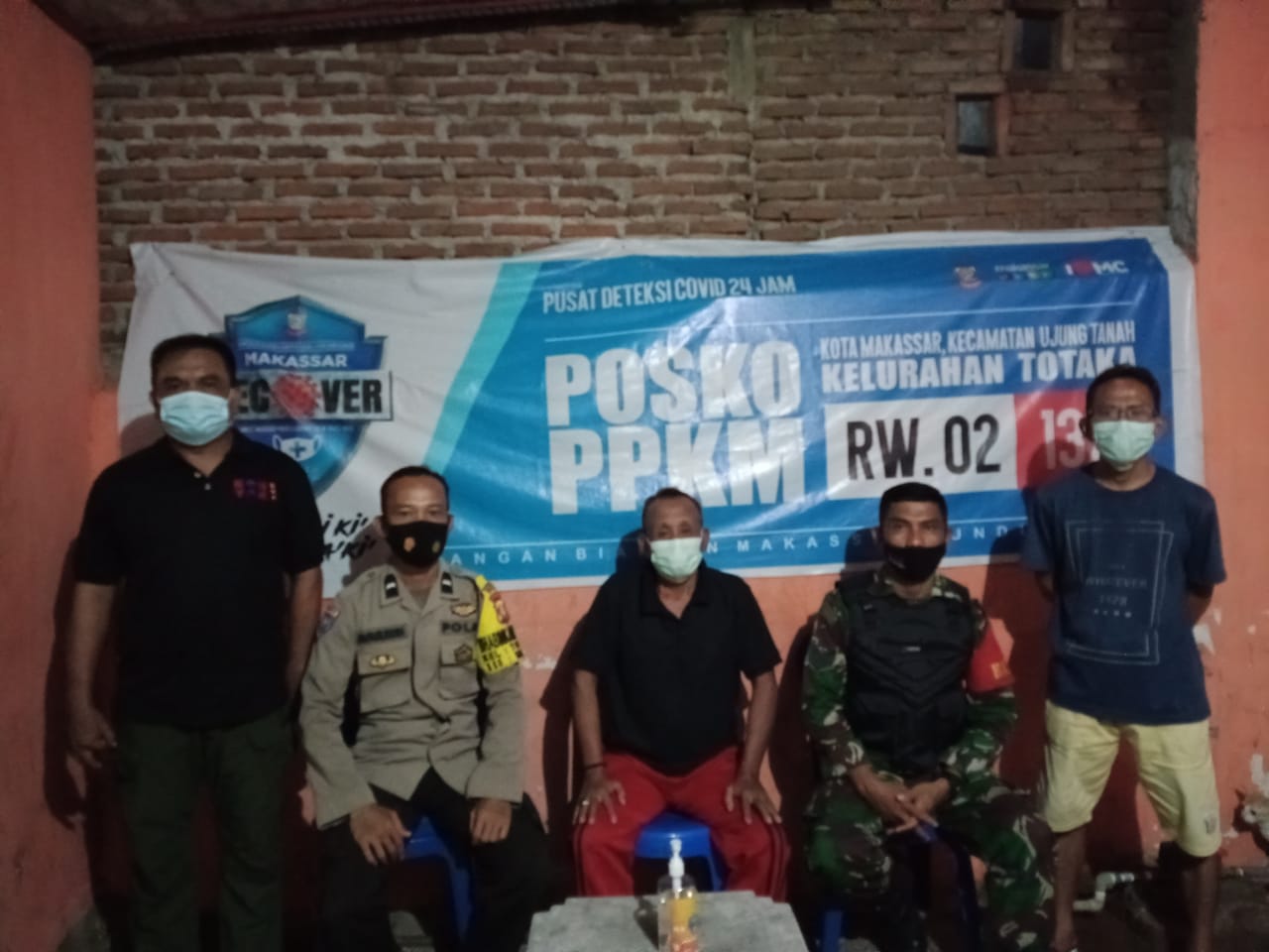 Bhabinkamtibmas Totaka dan Babinsa Patroli Malam Waspada Tindak Kriminal