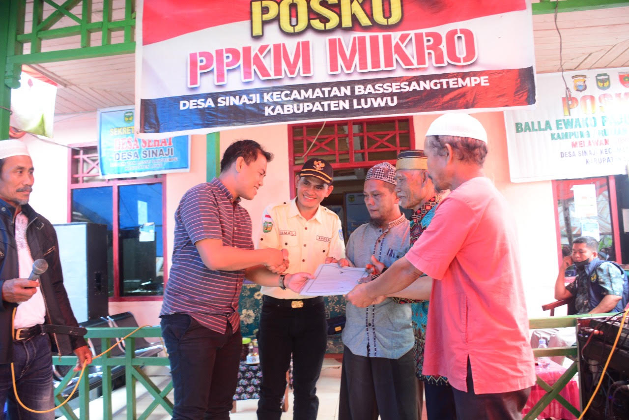 Mitra Naik Motor Trail Bawa Bantuan Masjid