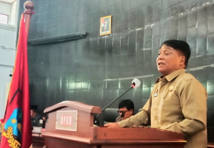 Theo Minta Warga Waspadai Cuaca Ekstrem