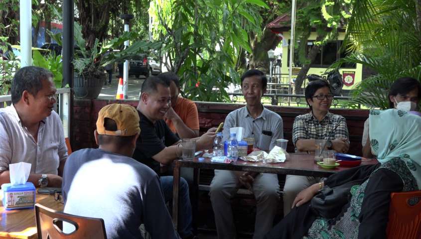 Berkunjung ke Warkop 588 Parepare