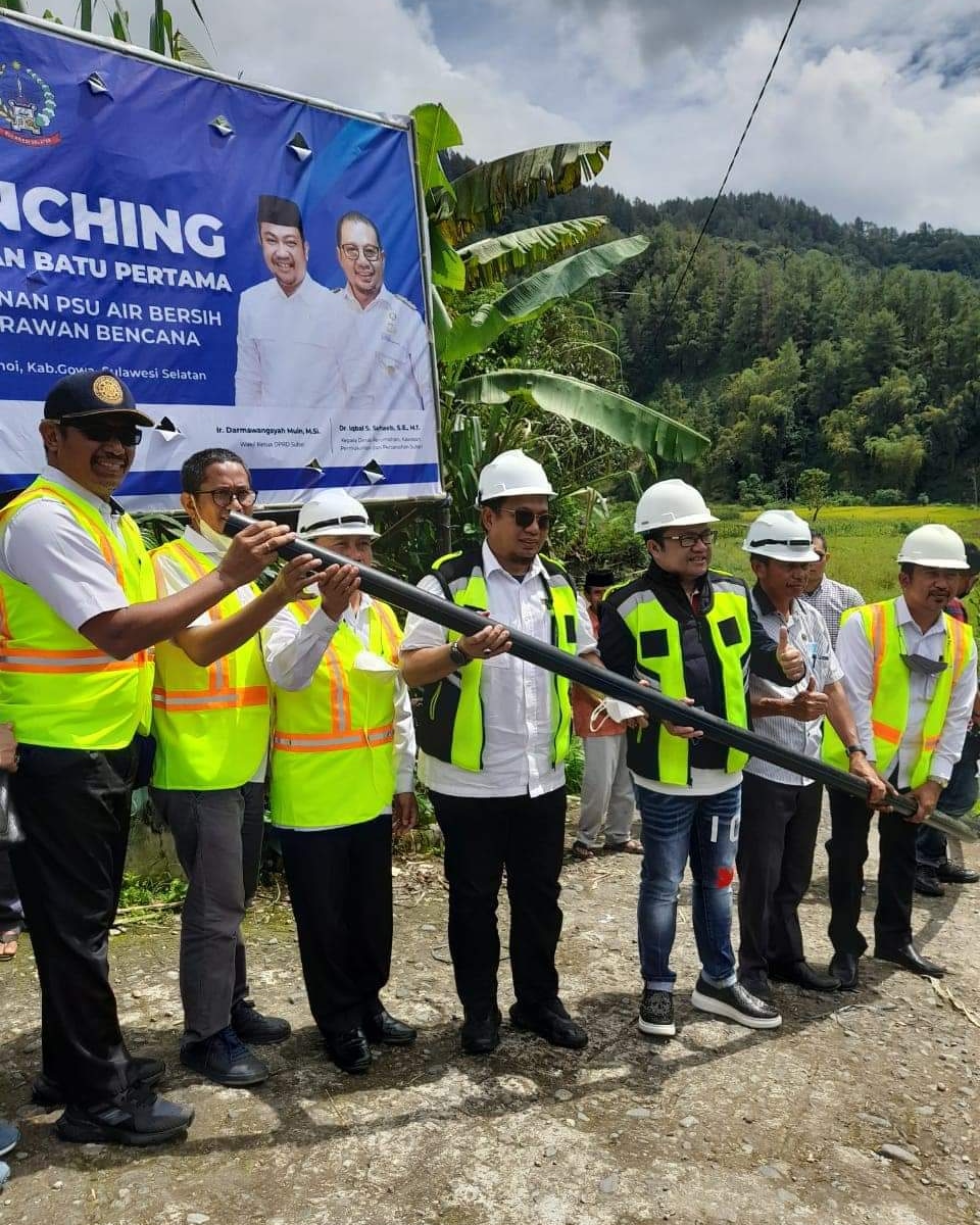Darmawangsyah Bangun Prasarana Utilitas Air Bersih