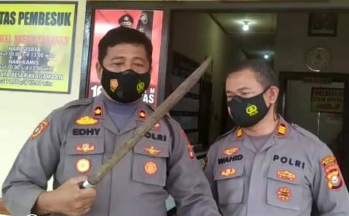 Ancam Pakai Parang, Warga Manggala Diamankan