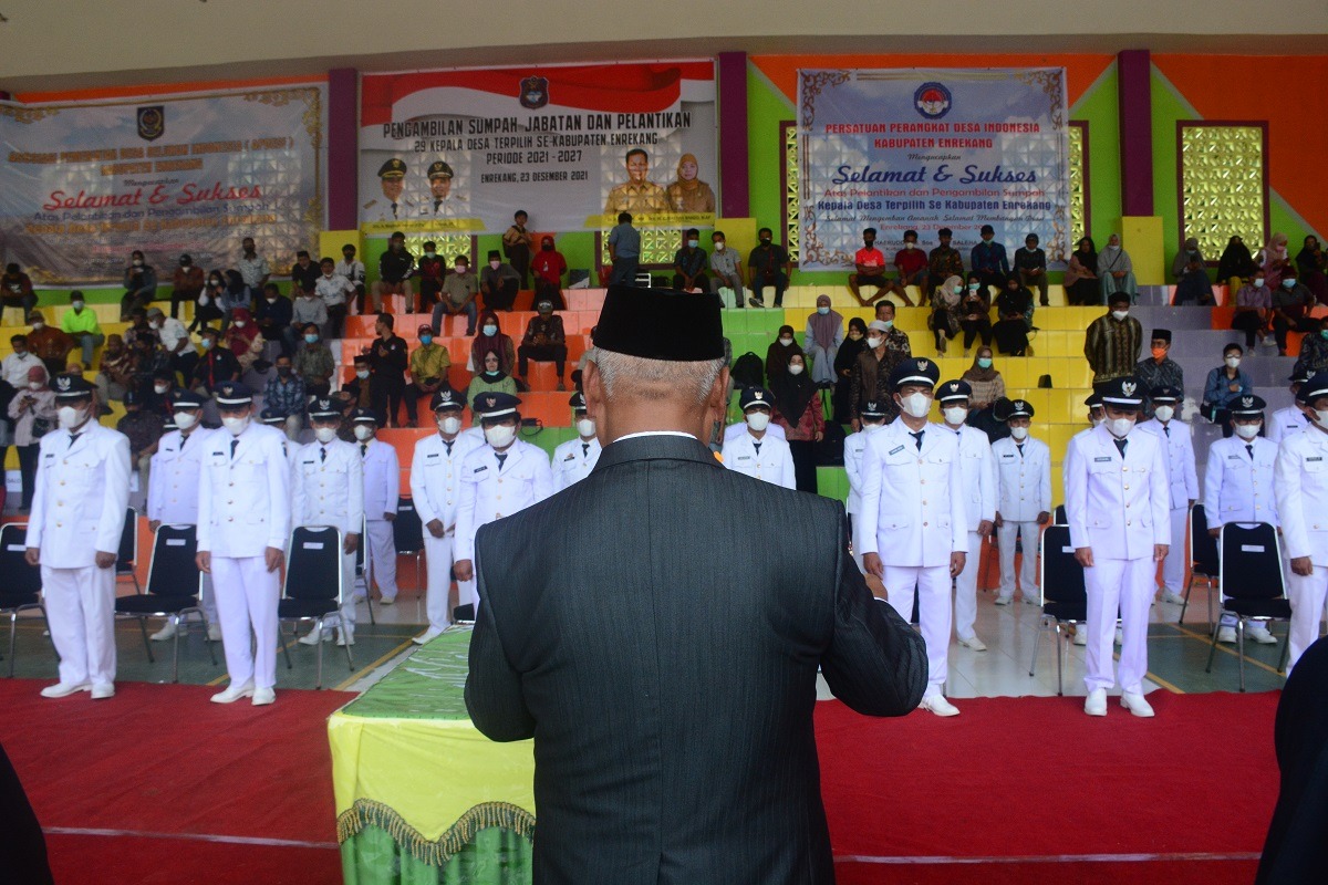 Lantik 29 Kades, MB: Mari Kita Wujudkan Visi Misi Enrekang
