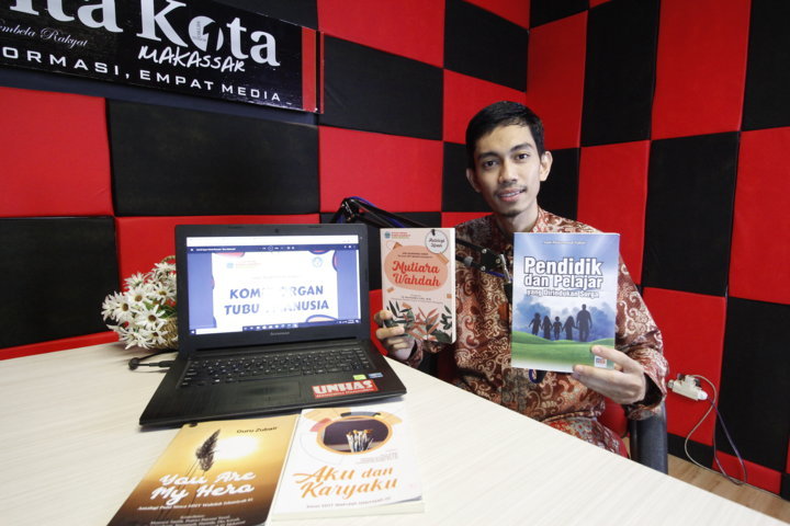 Andi Muhammad Zubair, Juara I Guru Inspiratif Kota Makassar 2021 Non ASN